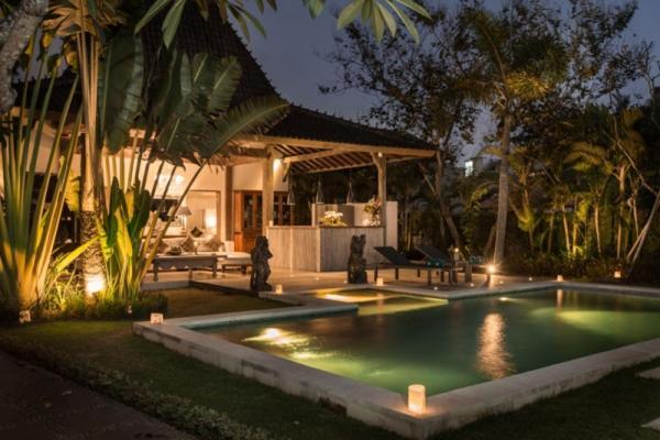 The Radian Villa Canggu  Exterior photo