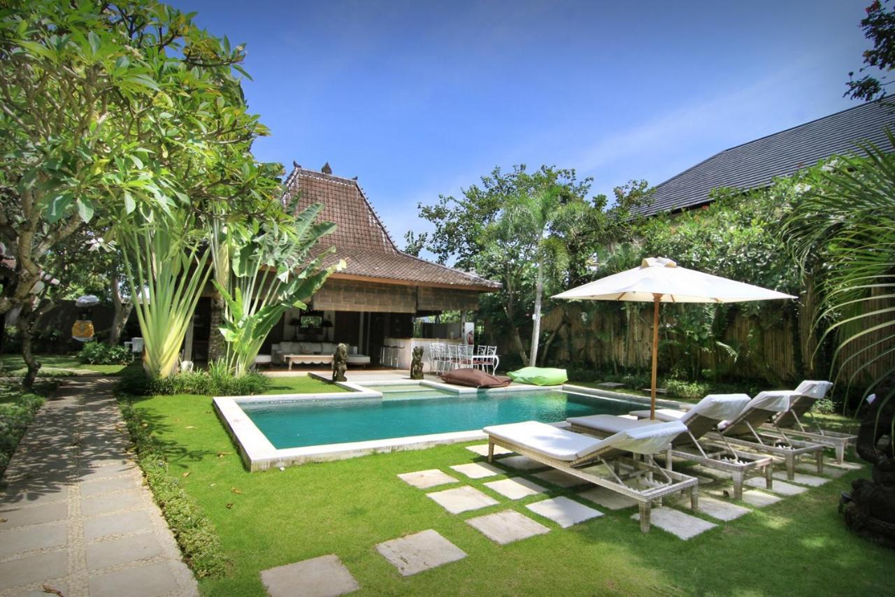 The Radian Villa Canggu  Exterior photo