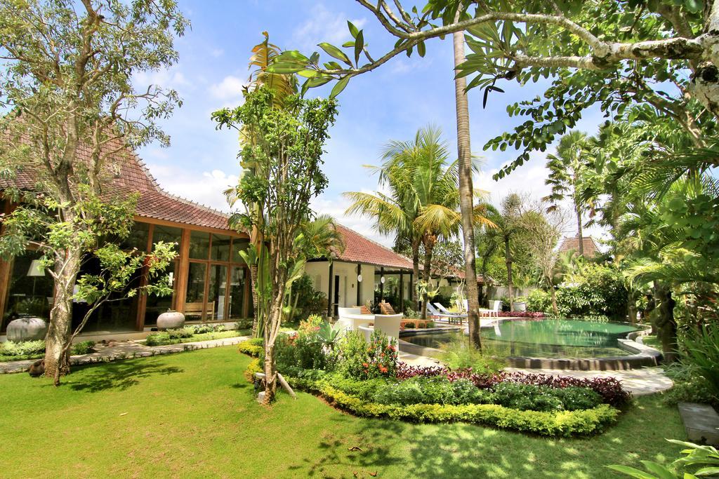 The Radian Villa Canggu  Exterior photo